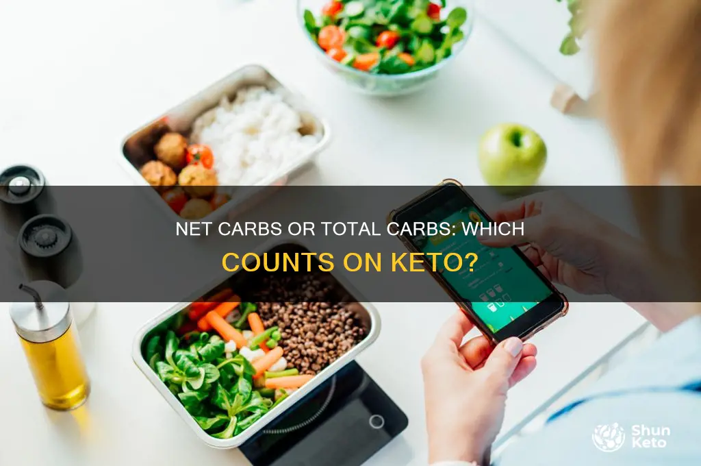 do i track net carbs or total carbs on keto