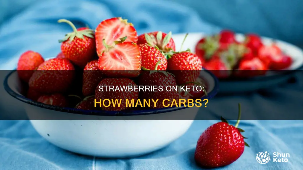 how many carbs in strawberries keto