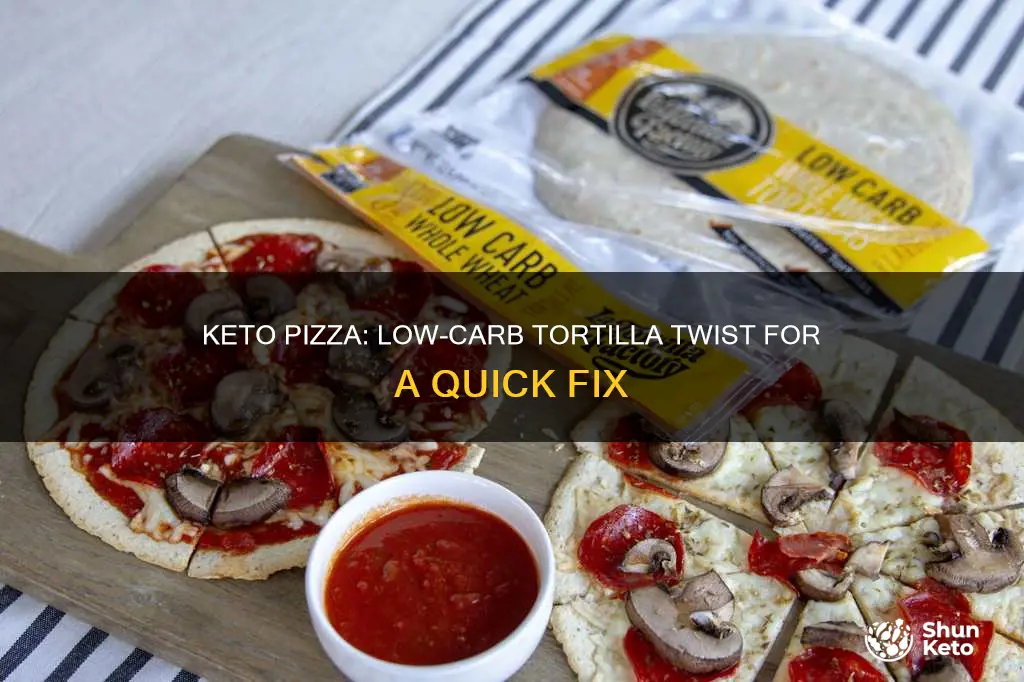 how to make keto pizza with low carb tortilla