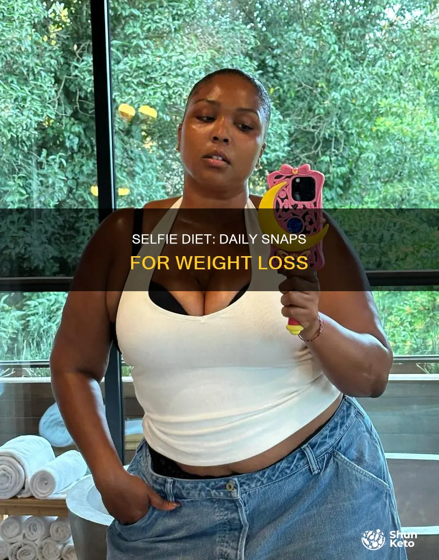 how to take a selfie a day diet