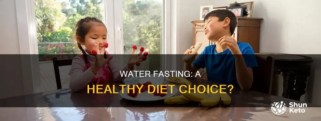 is it right to only drink water for a diet