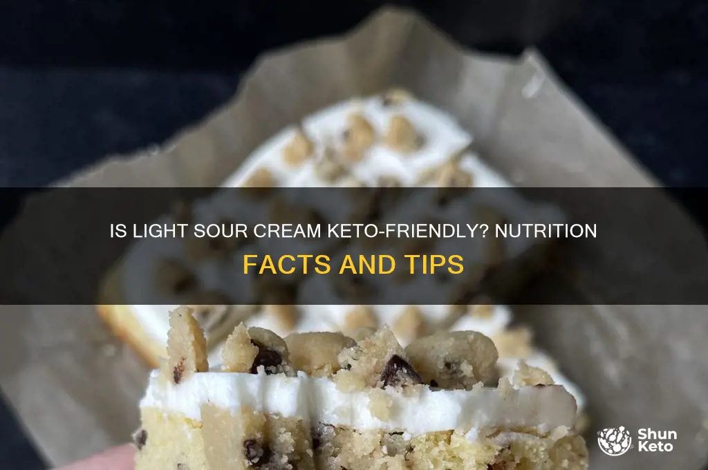 is light sour cream bad for keto diet