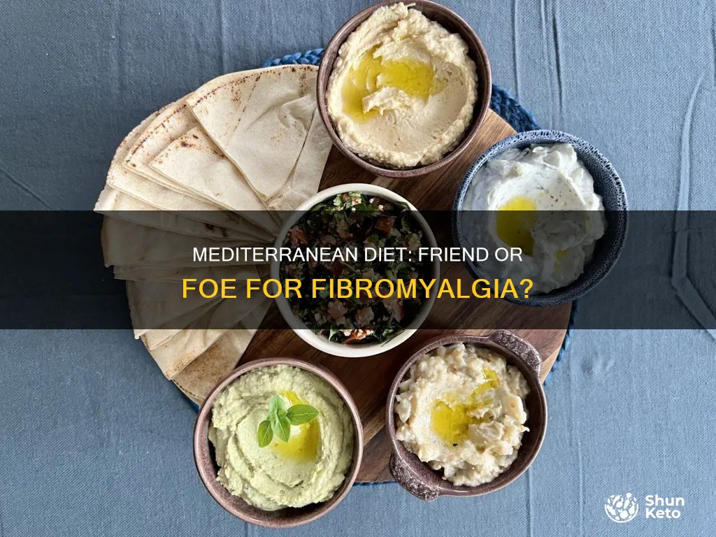 should a person with fibromyalgia use the mediterranean diet