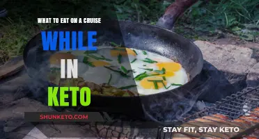 Cruise Keto-Friendly: What to Eat?